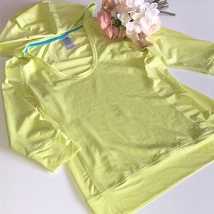 North Face Lime Green 3/4 Length Sleeve Hoodie Shirt Swimsuit Material